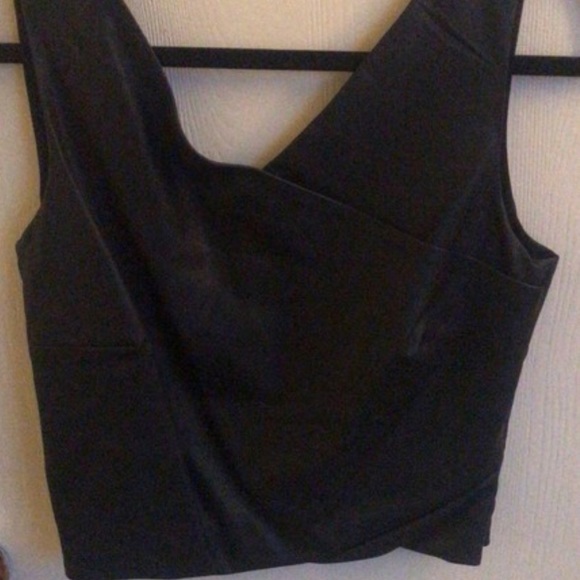 Zara Tops - Zara black cropped top